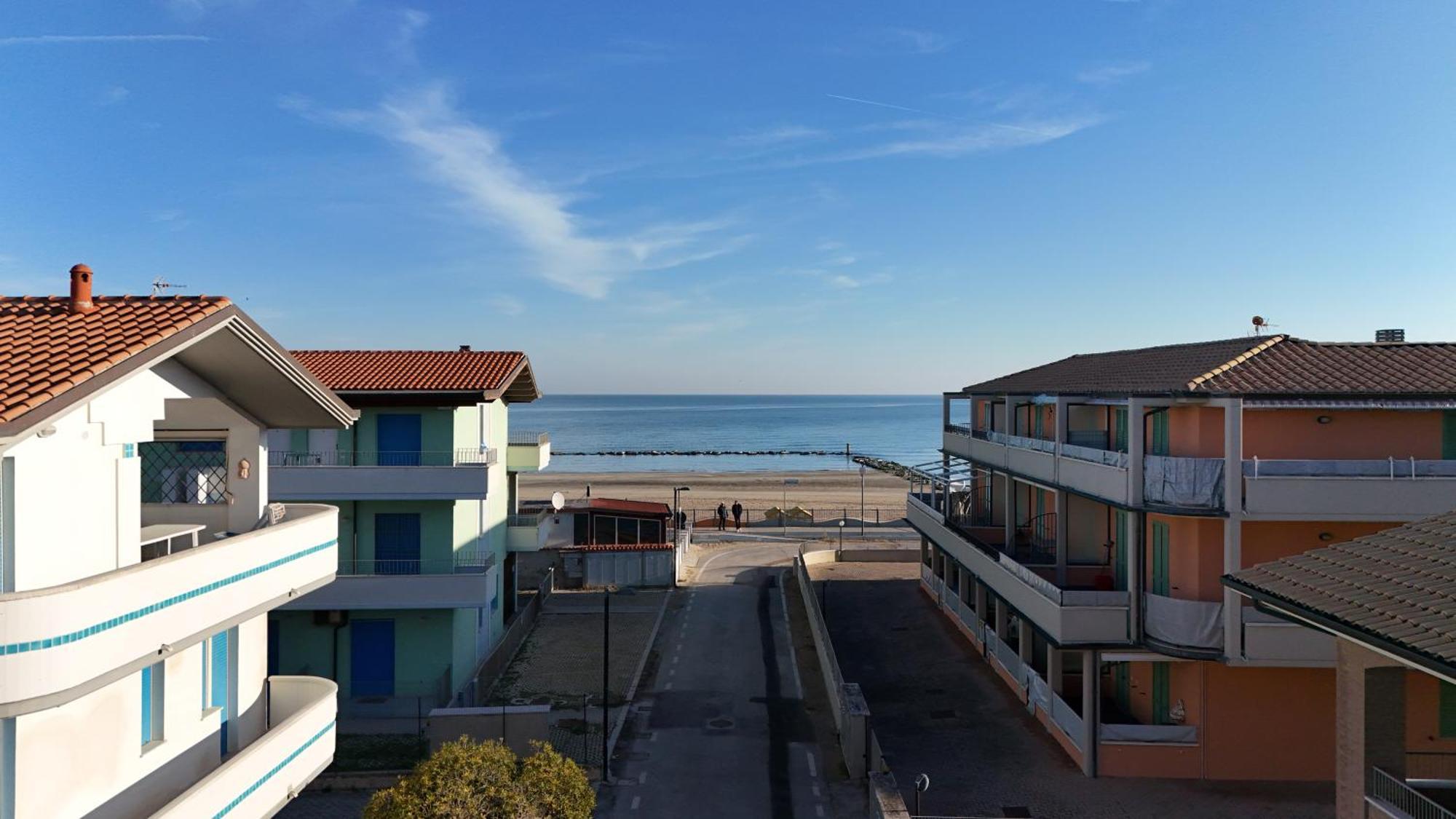 Apartamento Fano, Trilocale Con Terrazzino A 30Mt Dal Mare - F006 Marotta Exterior foto